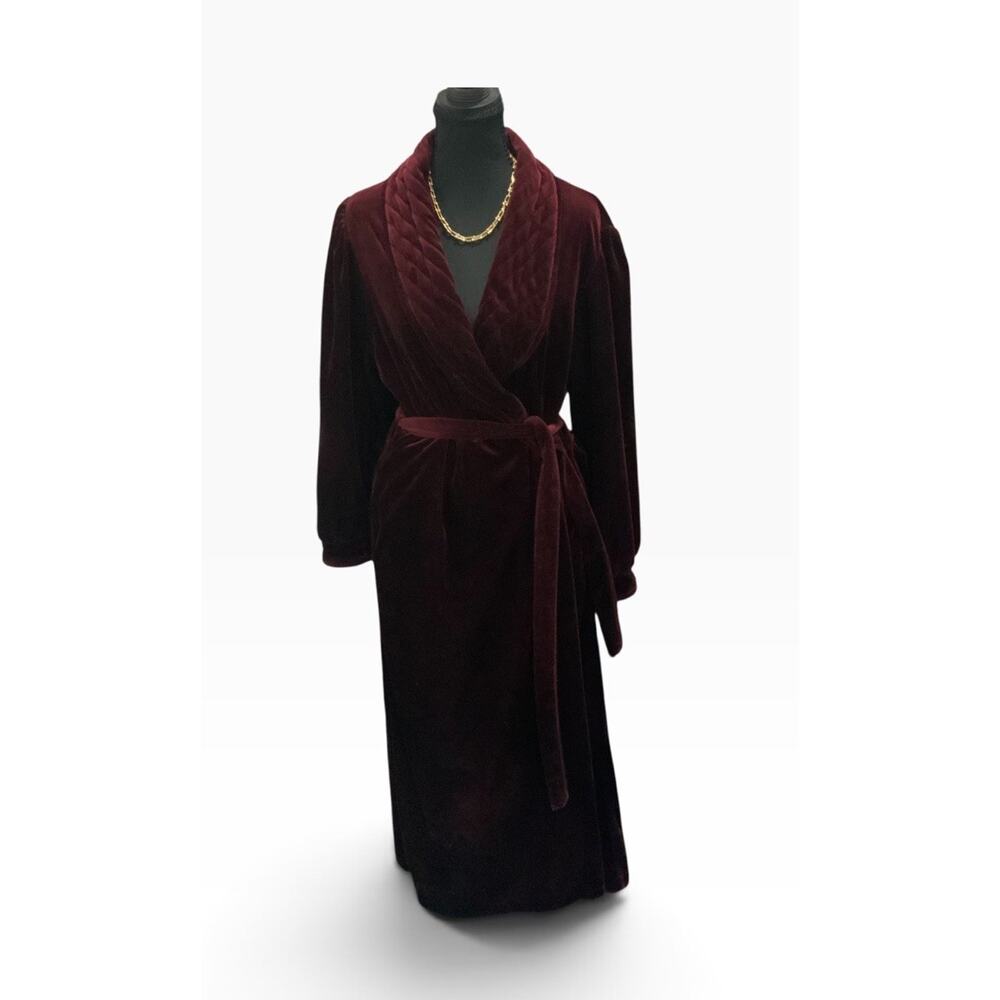 Jasmine Rose Medium Burgundy Velvet Velour Long Robe Belted Shawl Collar - Picture 2 of 5